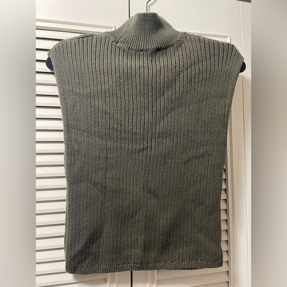 Express Olive Ribbed Knit Top - Picture 2 of 4
